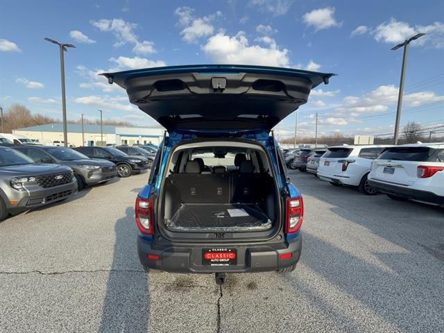 New 2026 Velocity Blue Metallic Ford Big Bend® image 5