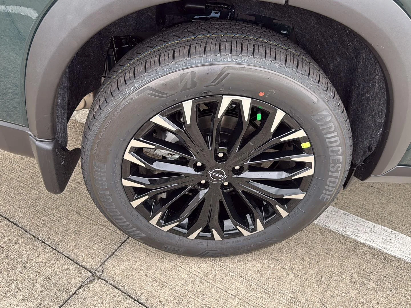 New 2026 OBSIDIAN GREEN Nissan Dark Armor image 10