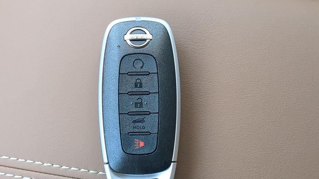 New 2026 Gray Nissan Platinum image 24