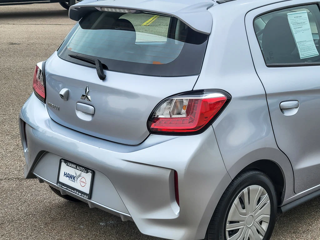 Used 2024 Silver Mitsubishi ES image 6