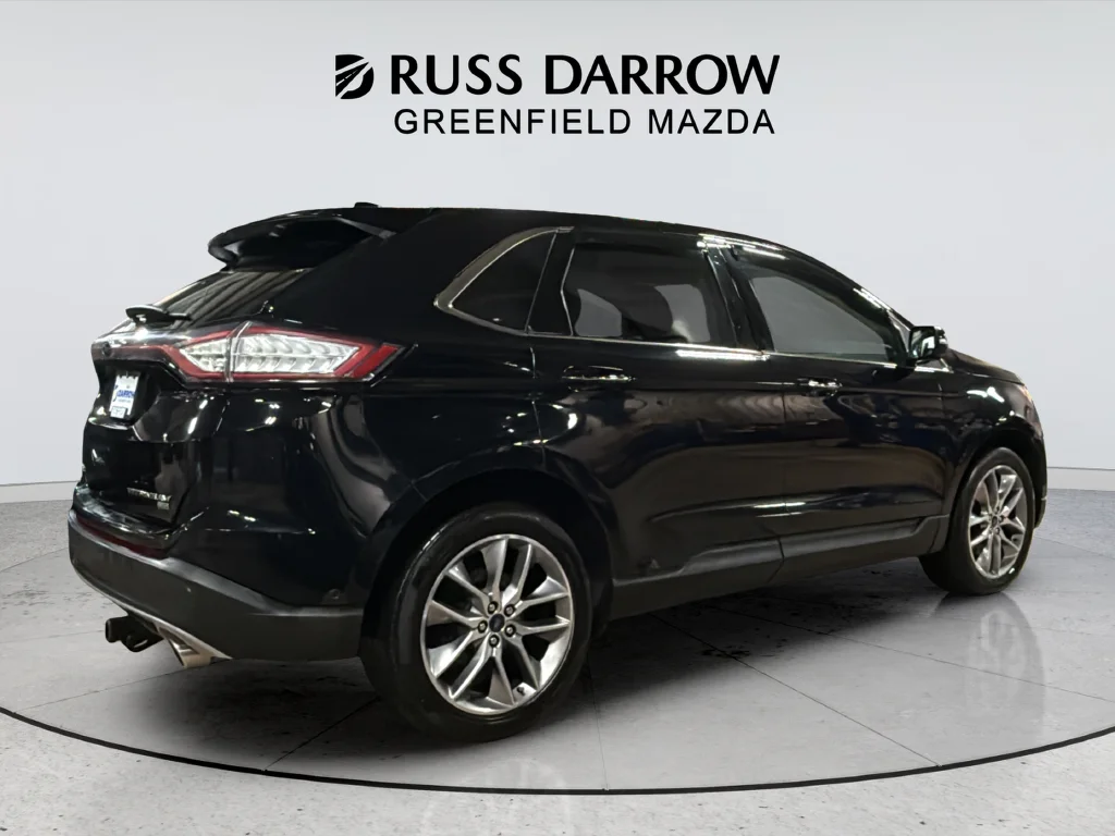 Used 2016  Ford Titanium image 5
