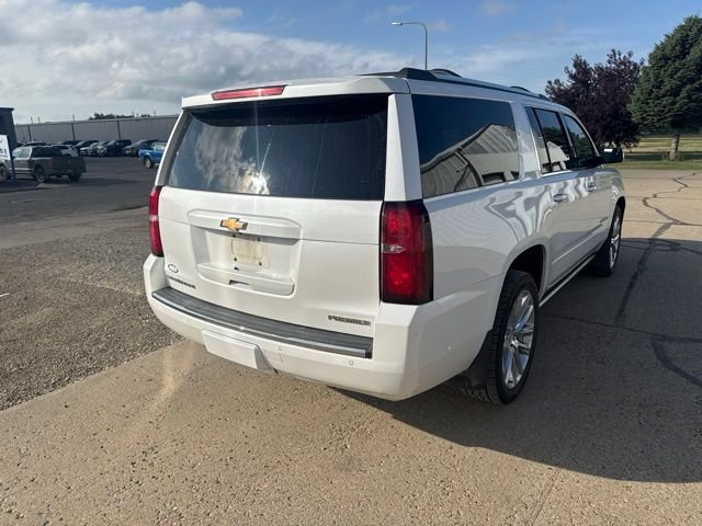 Used 2019 White Chevrolet Premier image 12