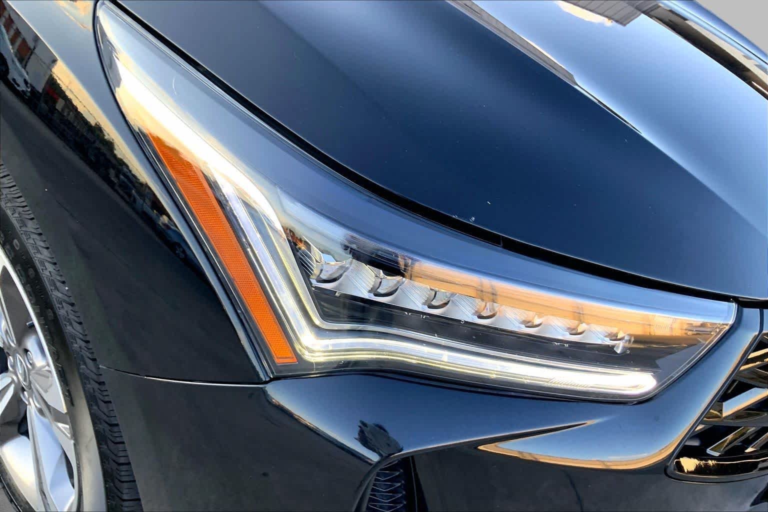 Used 2025 Majestic Black Pearl Acura w/Technology Package image 27