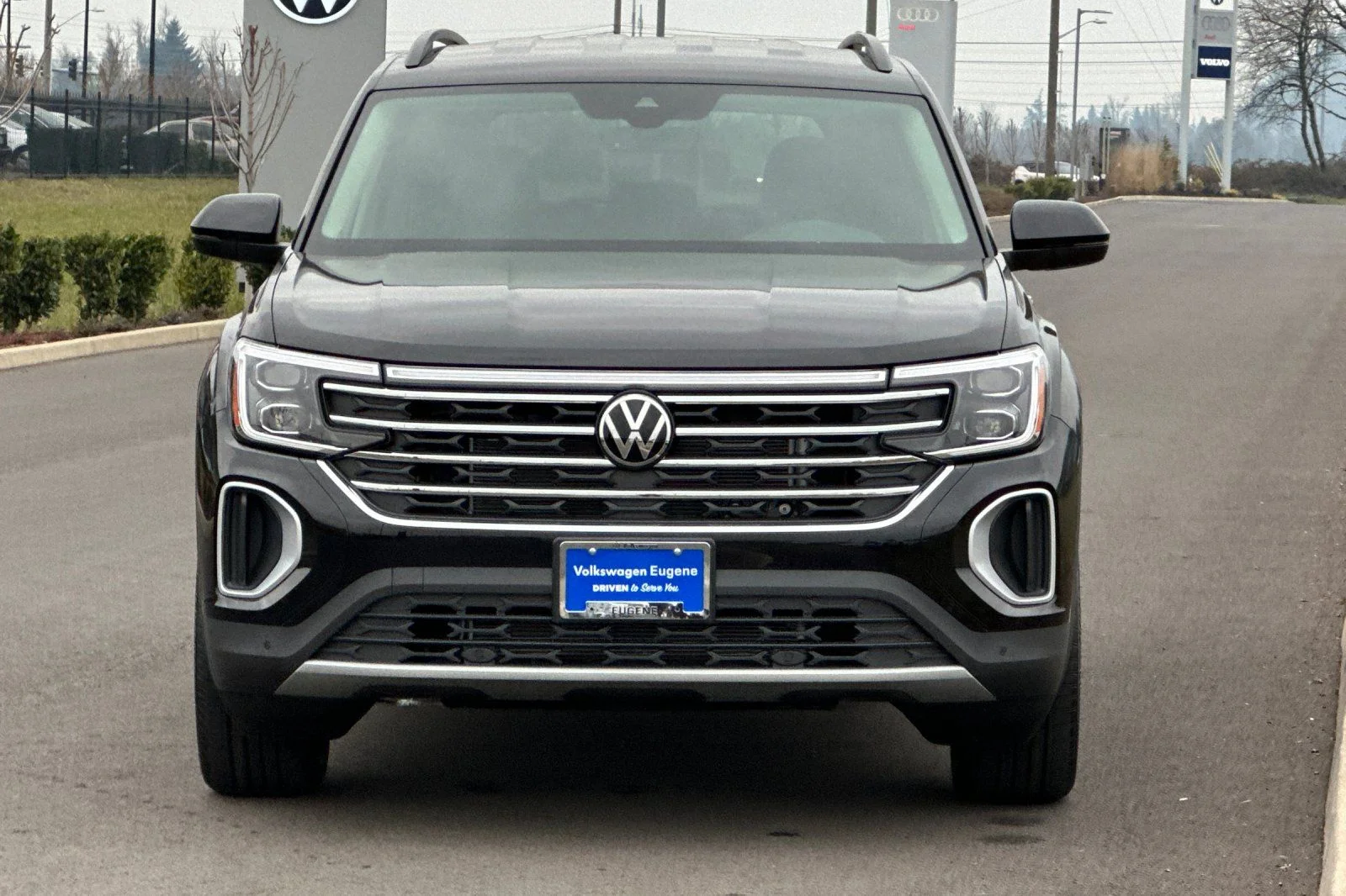 New 2026 Black Volkswagen 2.0T SE w/Technology image 8
