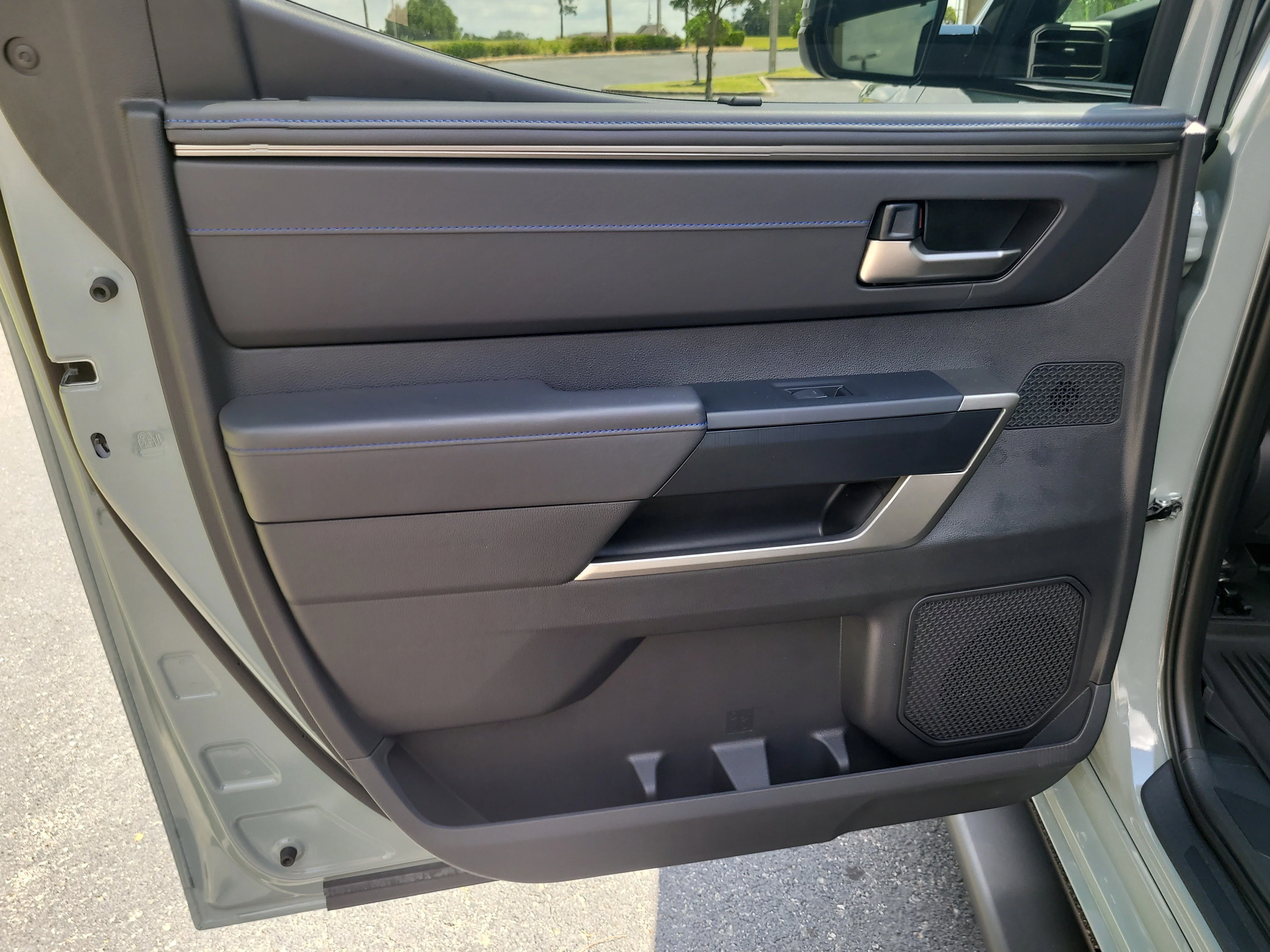 Certified Used 2026 Lunar Rock Toyota Platinum image 12