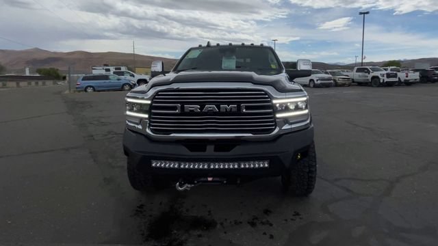 Used 2023 Diamond Black Crystal Pea Ram Laramie image 3
