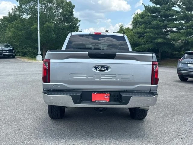 Used 2025 Silver Ford XLT image 6