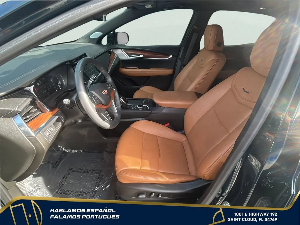 Used 2024 Emerald Lake Metallic Cadillac Premium Luxury image 12