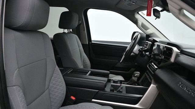 Used 2022 Green Toyota SR5 image 9
