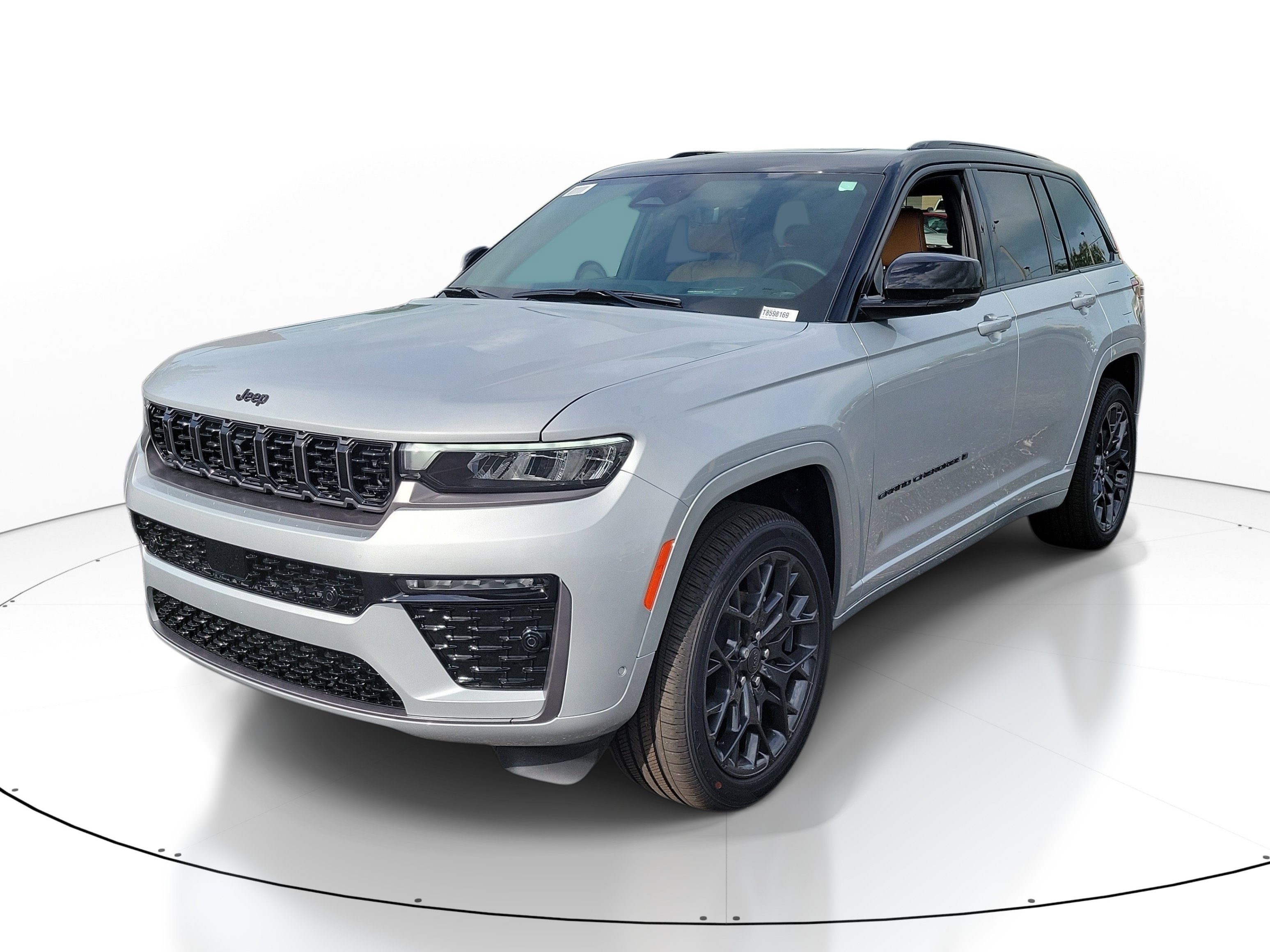 New 2026 Silver Zynith Exterior Paint Jeep Summit image 3