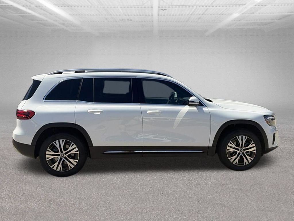 Used 2026 White Mercedes-Benz GLB 250 image 6