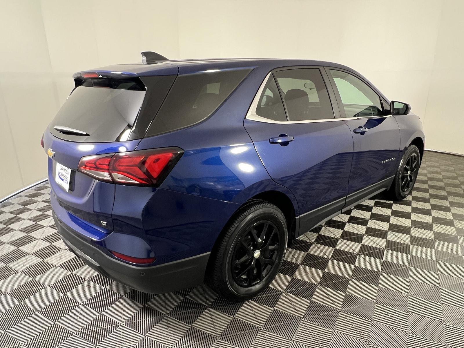 Used 2022 Blue Glow Metallic Chevrolet LT image 28