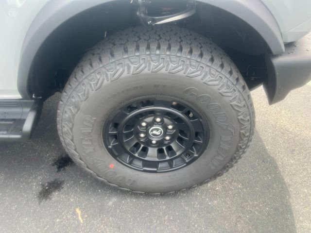 New 2026 Avalanche Gray Ford Outer Banks® image 4