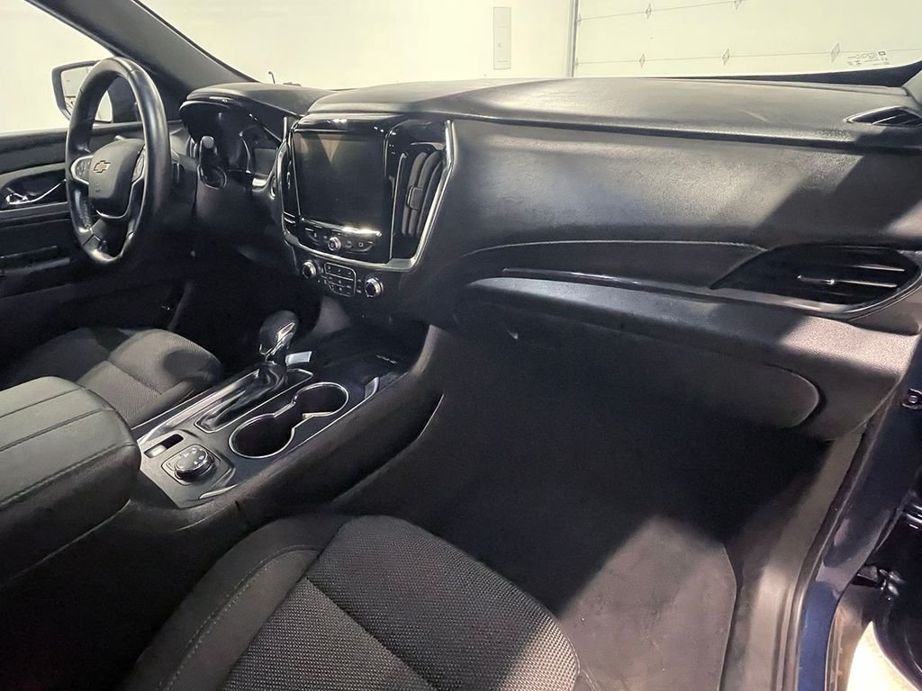 Used 2023 Blue Chevrolet LT image 29