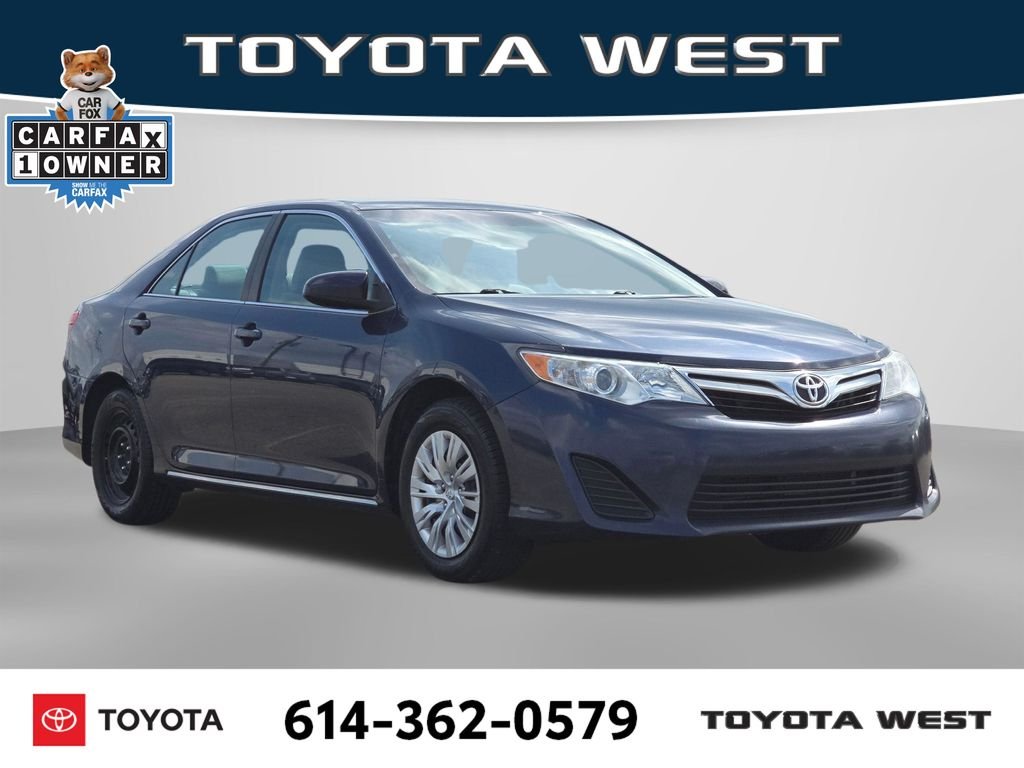 Used 2014 Beige Toyota LE image 3