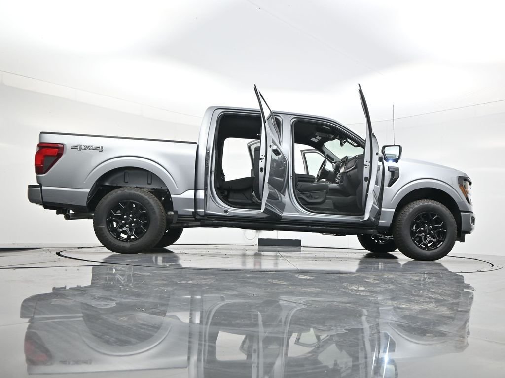 New 2026 Iconic Silver Metallic Ford XLT image 50