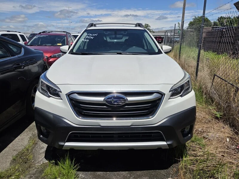 Used 2021 Crystal White Pearl SUBARU LIMITED image 2