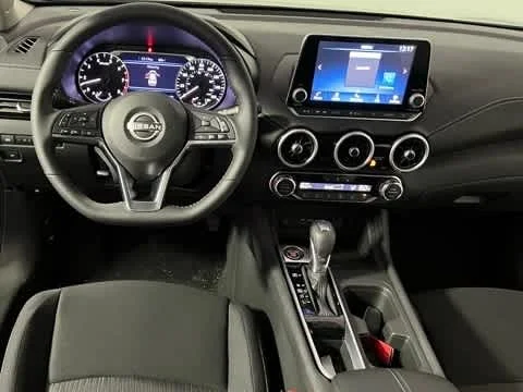 2025 Nissan Sentra SV - Photo 11