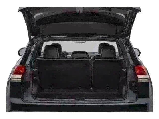 New 2026 SILVER MIST Volkswagen 2.0T SE w/Technology image 8