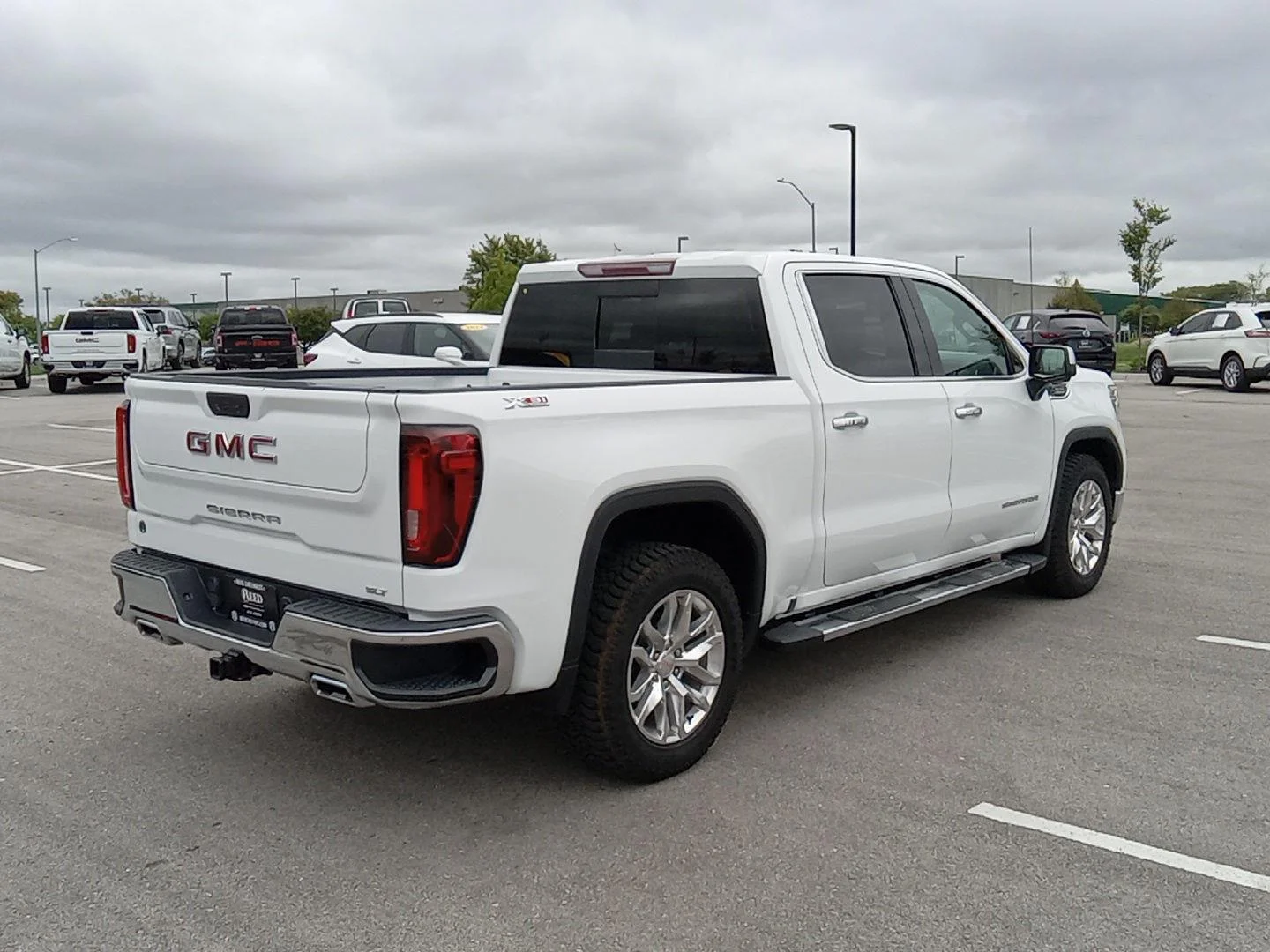 Used 2021 SUMMIT WHITE GMC SLT image 26