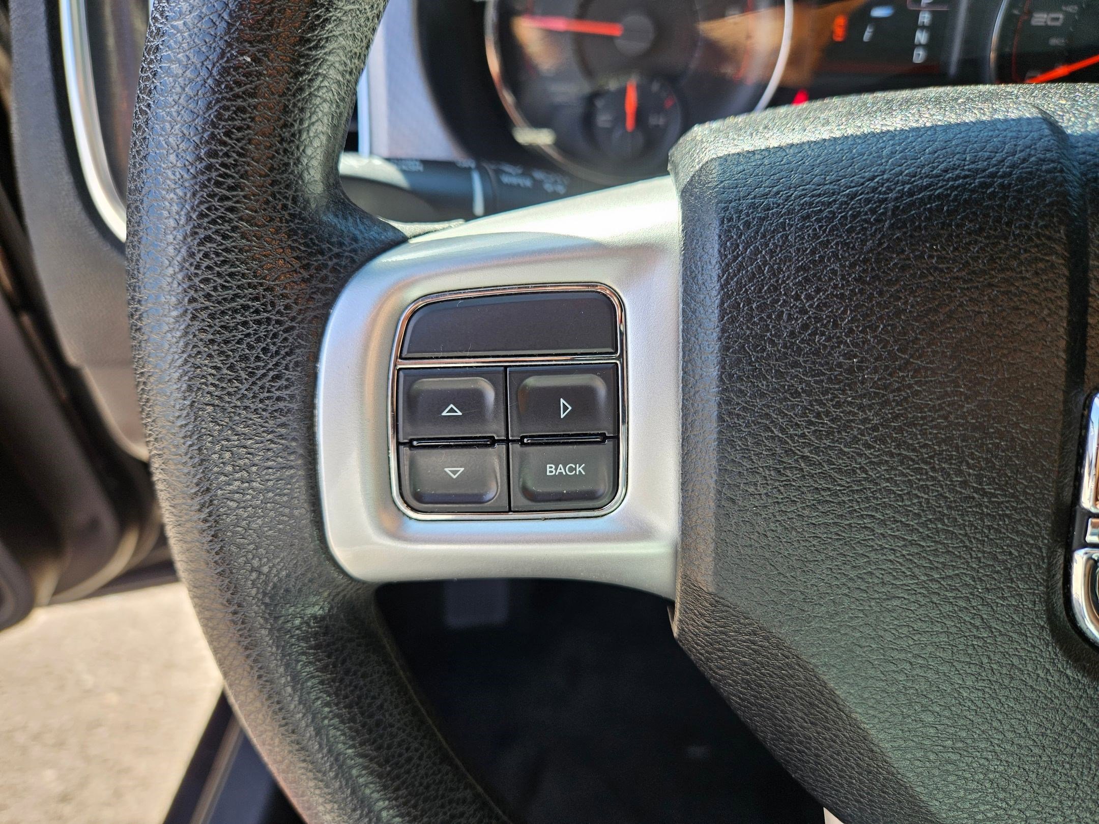 Used 2012 Pitch Black Dodge SE image 17