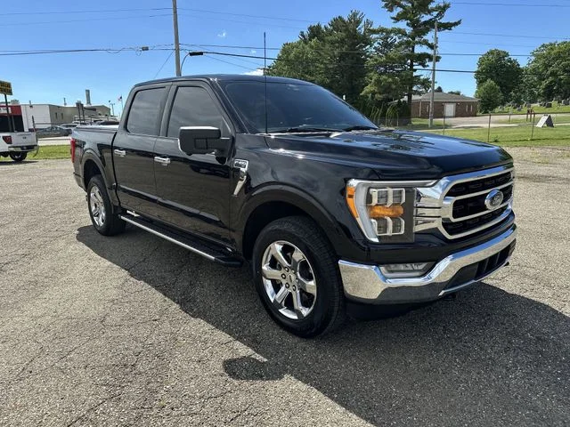 Used 2022 Black Ford XLT image 11