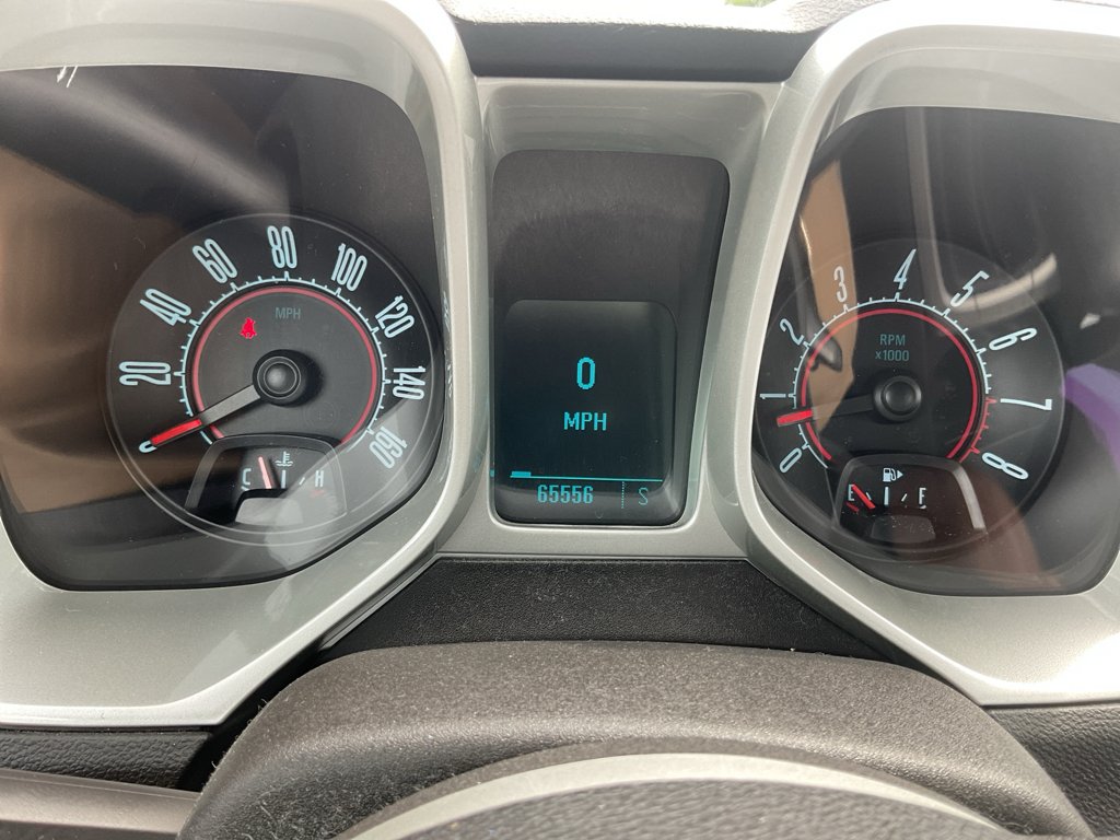 Used 2011 Silver Ice Metallic Chevrolet 1LS image 18