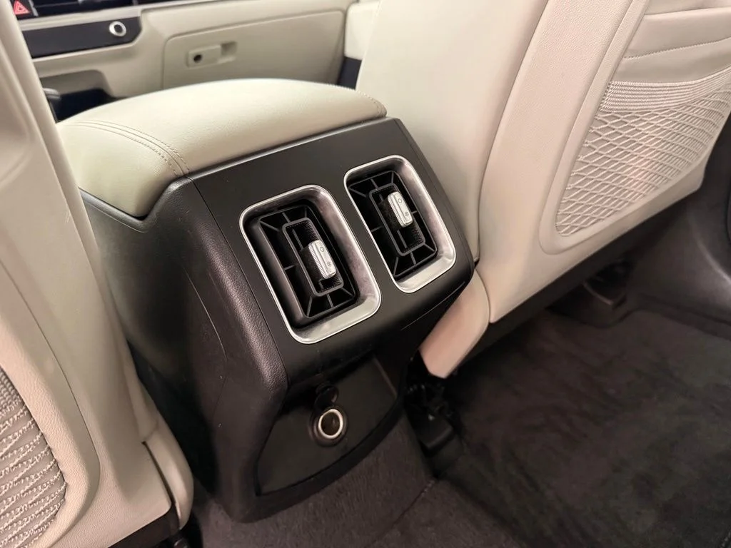 Used 2024 Brown Kia X-Line EX image 17