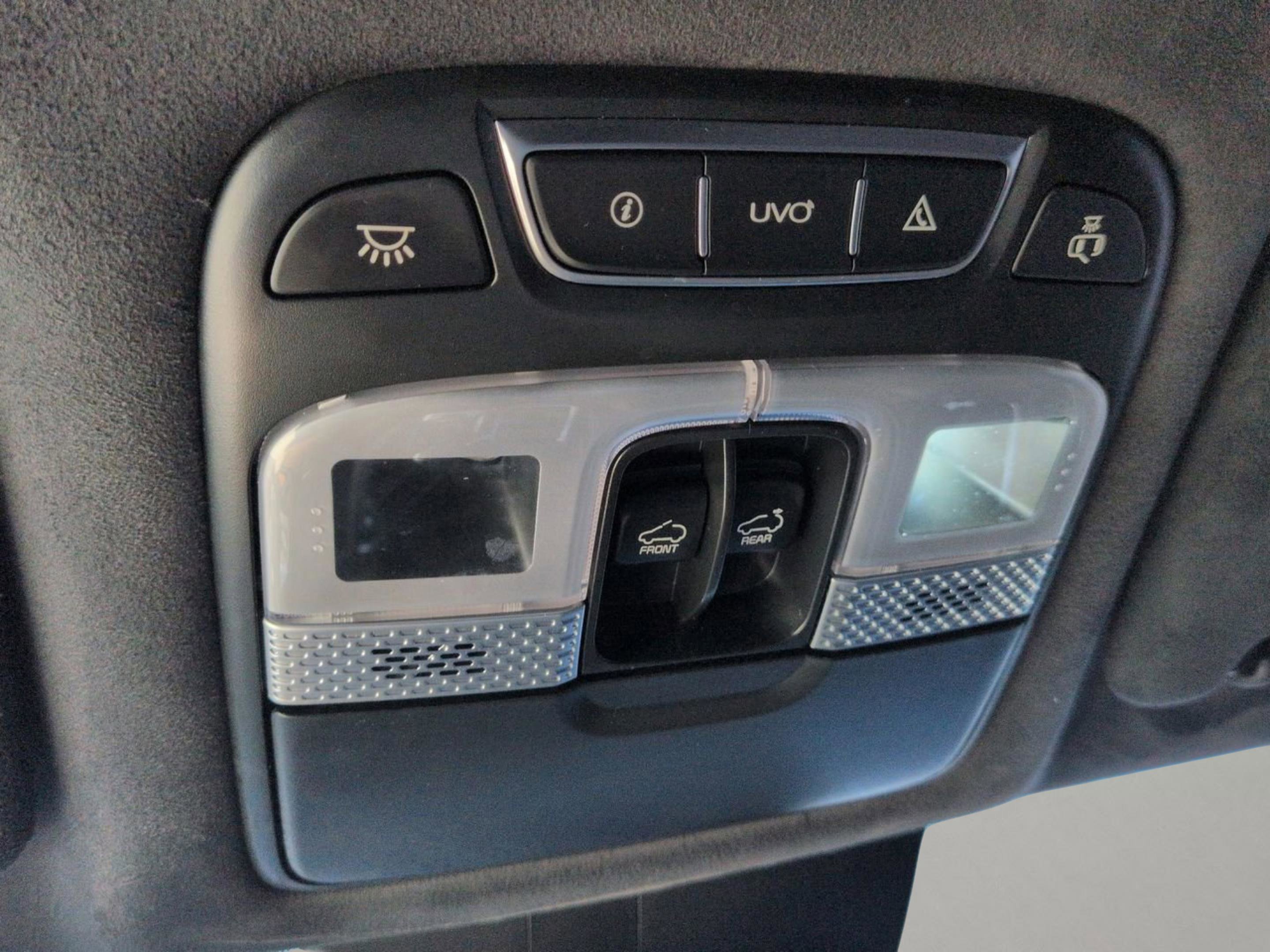 Certified Used 2022 Wolf Gray Kia SX image 21