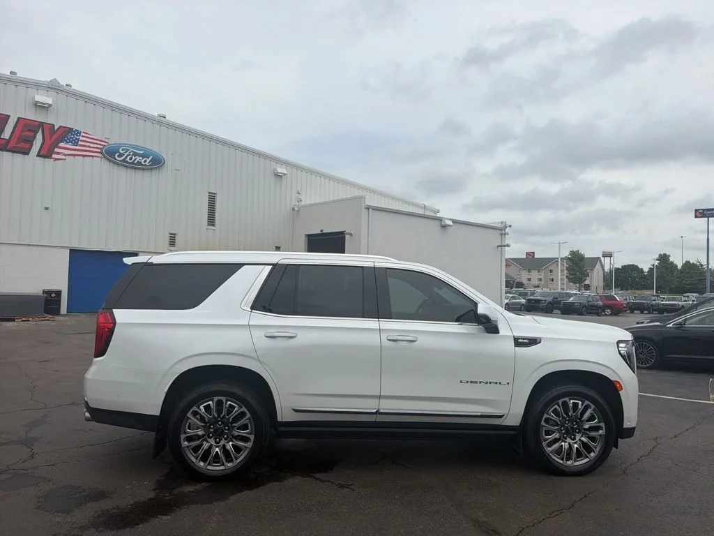 Certified Used 2024 White Frost Tri-Coat GMC Denali Ultimate image 9