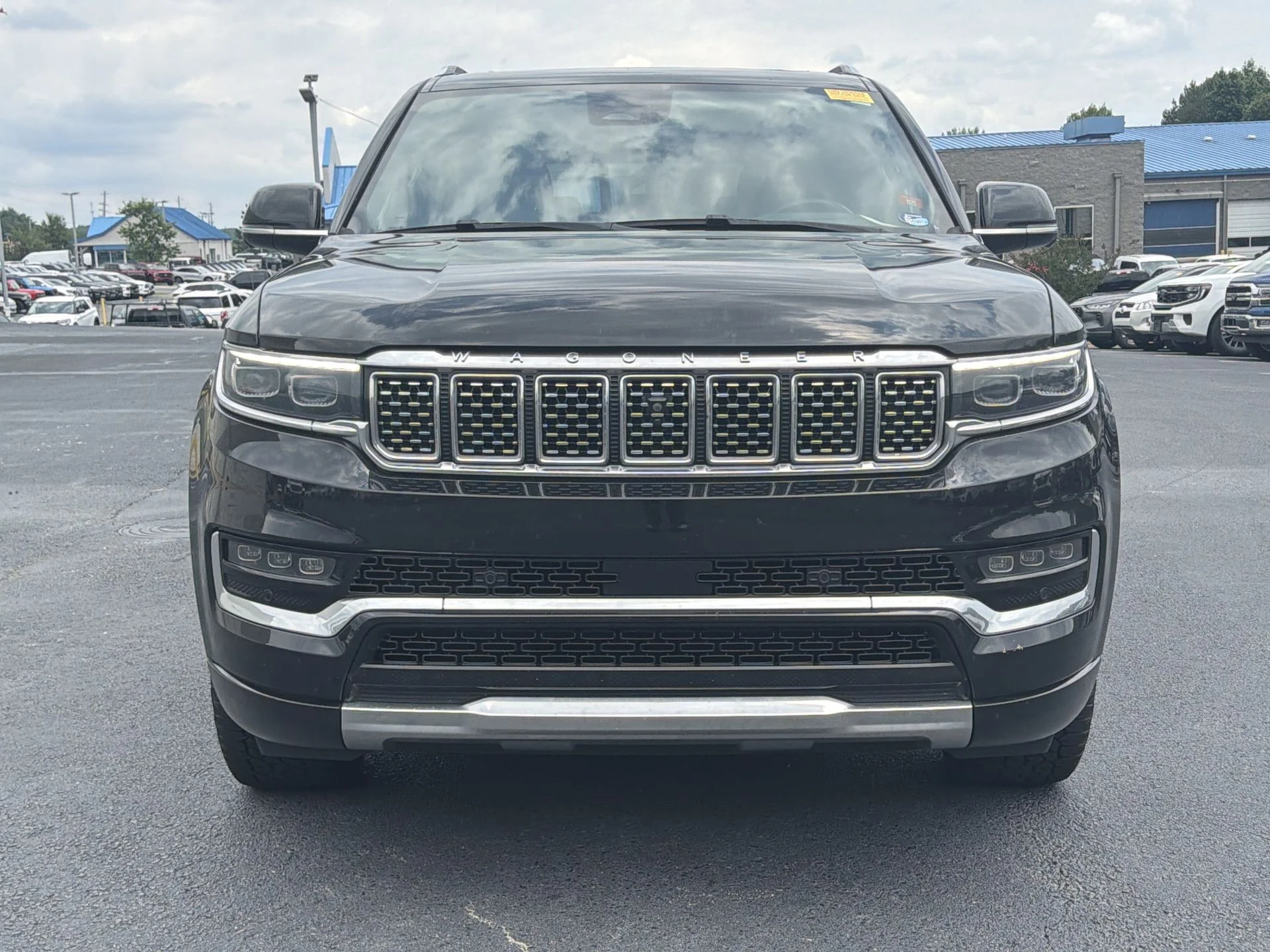 Certified Used 2022 Diamond Black Jeep Series I image 9