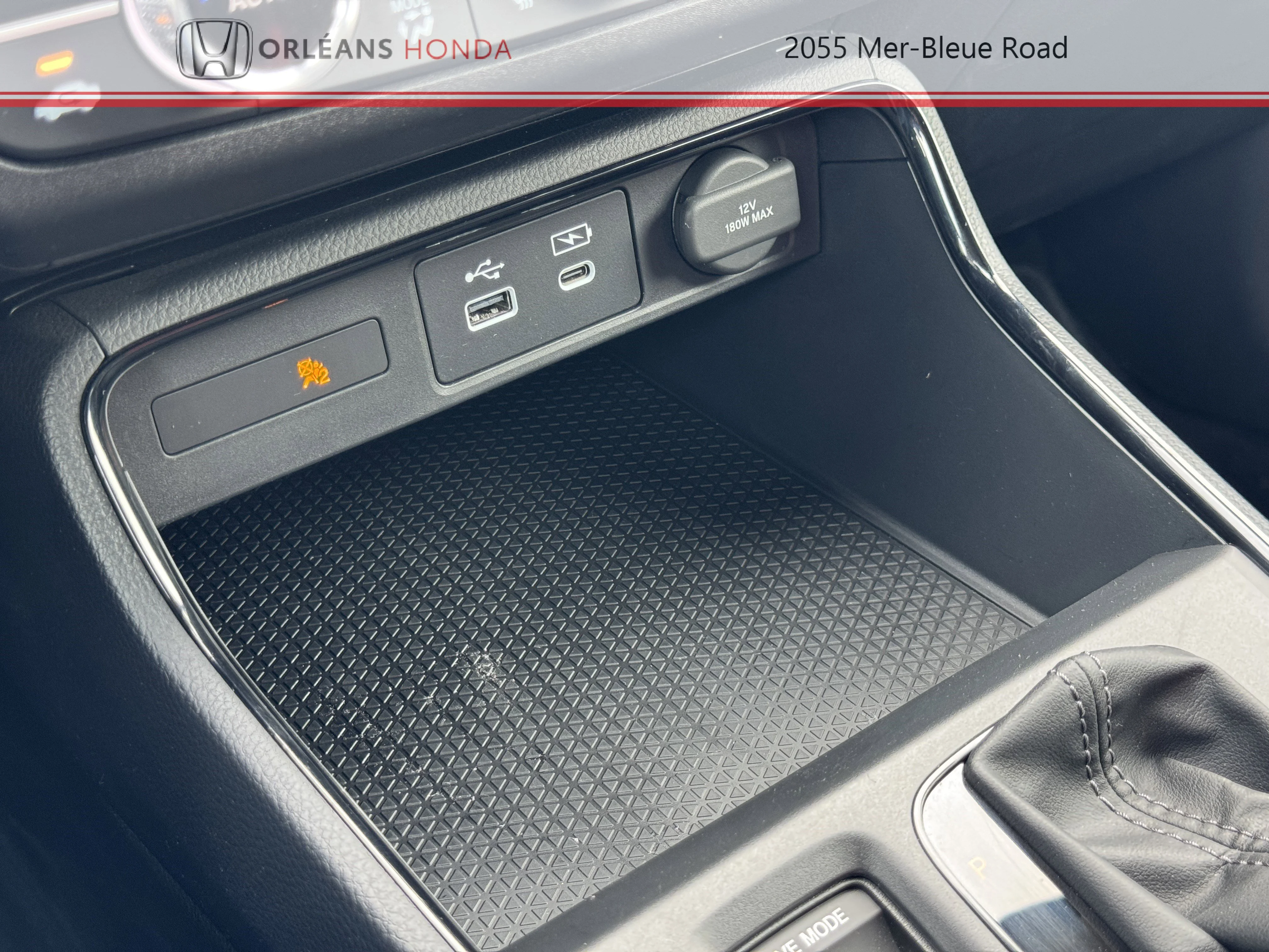 Certified Used 2025 Silver Honda LX image 13