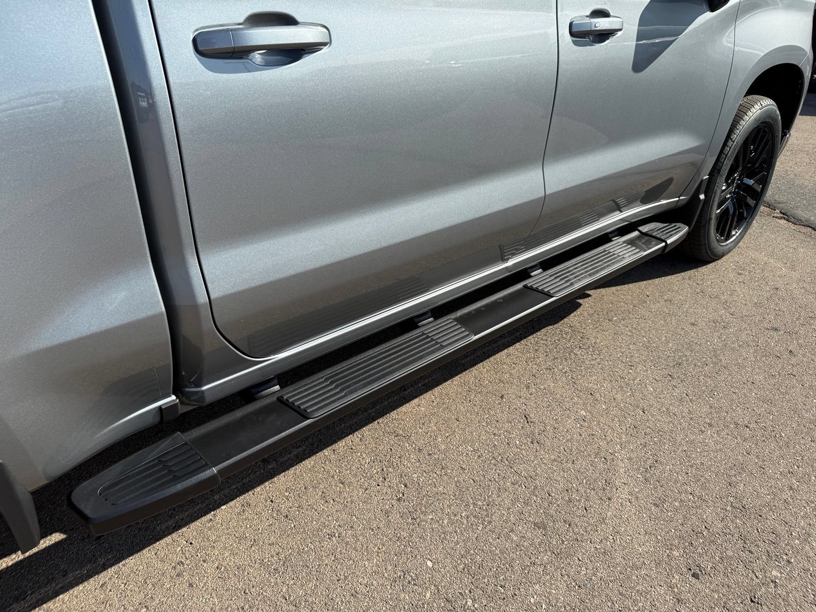 2026 Chevrolet Silverado 1500 LT - Photo 5