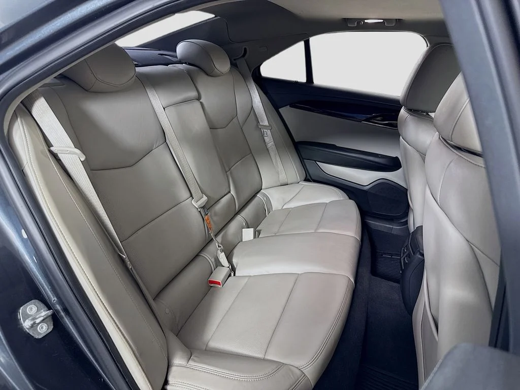 Used 2018 Gray Cadillac 2.0L Turbo Luxury image 30