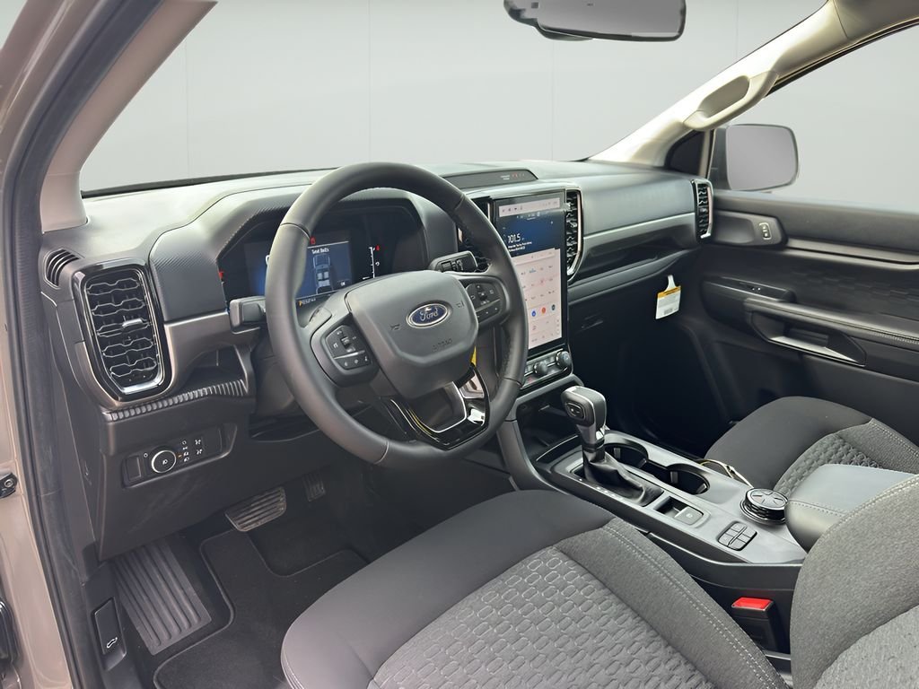 New 2026 Marsh Gray Ford XLT image 12