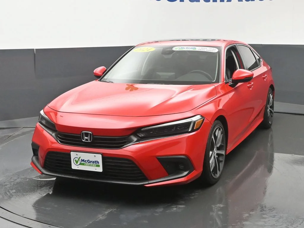 Used 2024 Red Honda Touring image 21