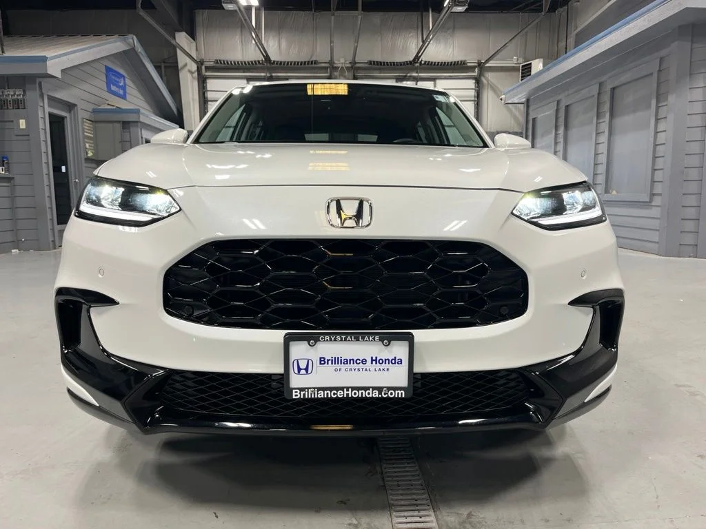 Certified Used 2024 Platinum White Pearl Honda 5DR AWD EX-L BD image 2