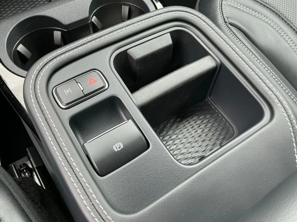 Used 2025 White Ford Premium image 48