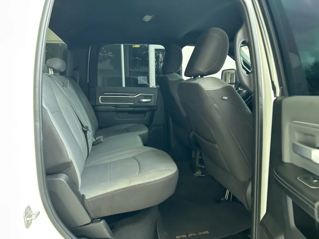 Used 2023 White Ram Big Horn image 27