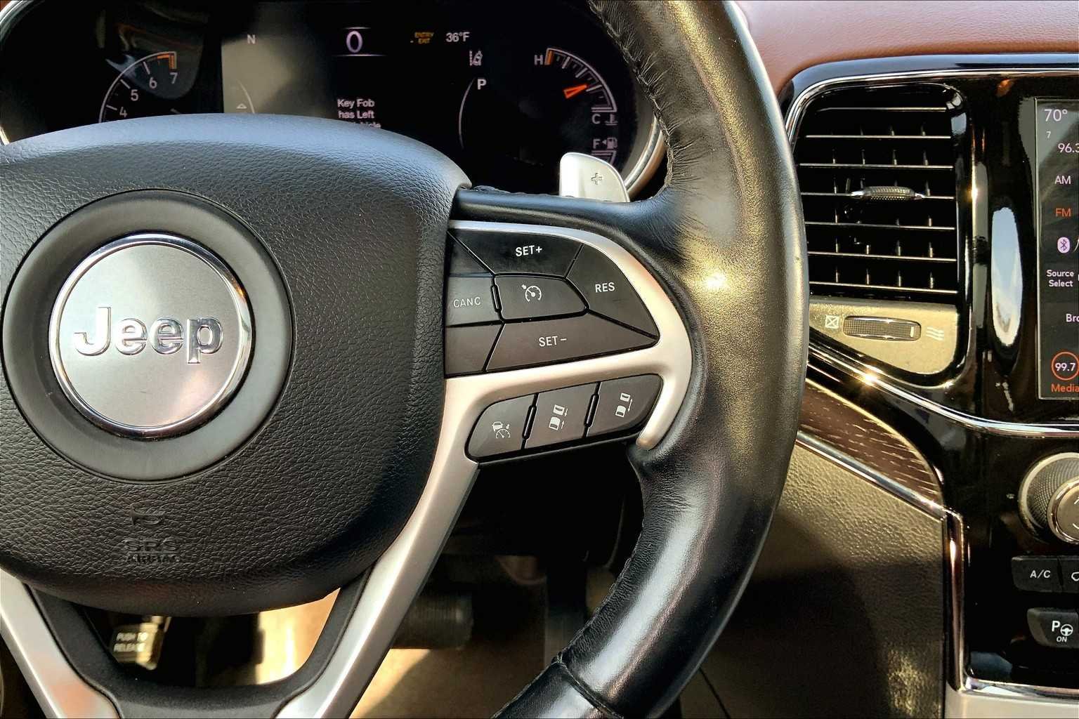 Used 2020 Velvet Red Pearlcoat Jeep Summit image 25