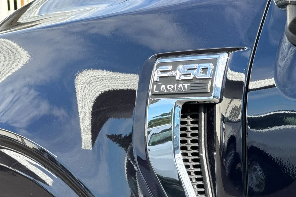 Used 2024 Blue Metallic Ford Lariat image 29