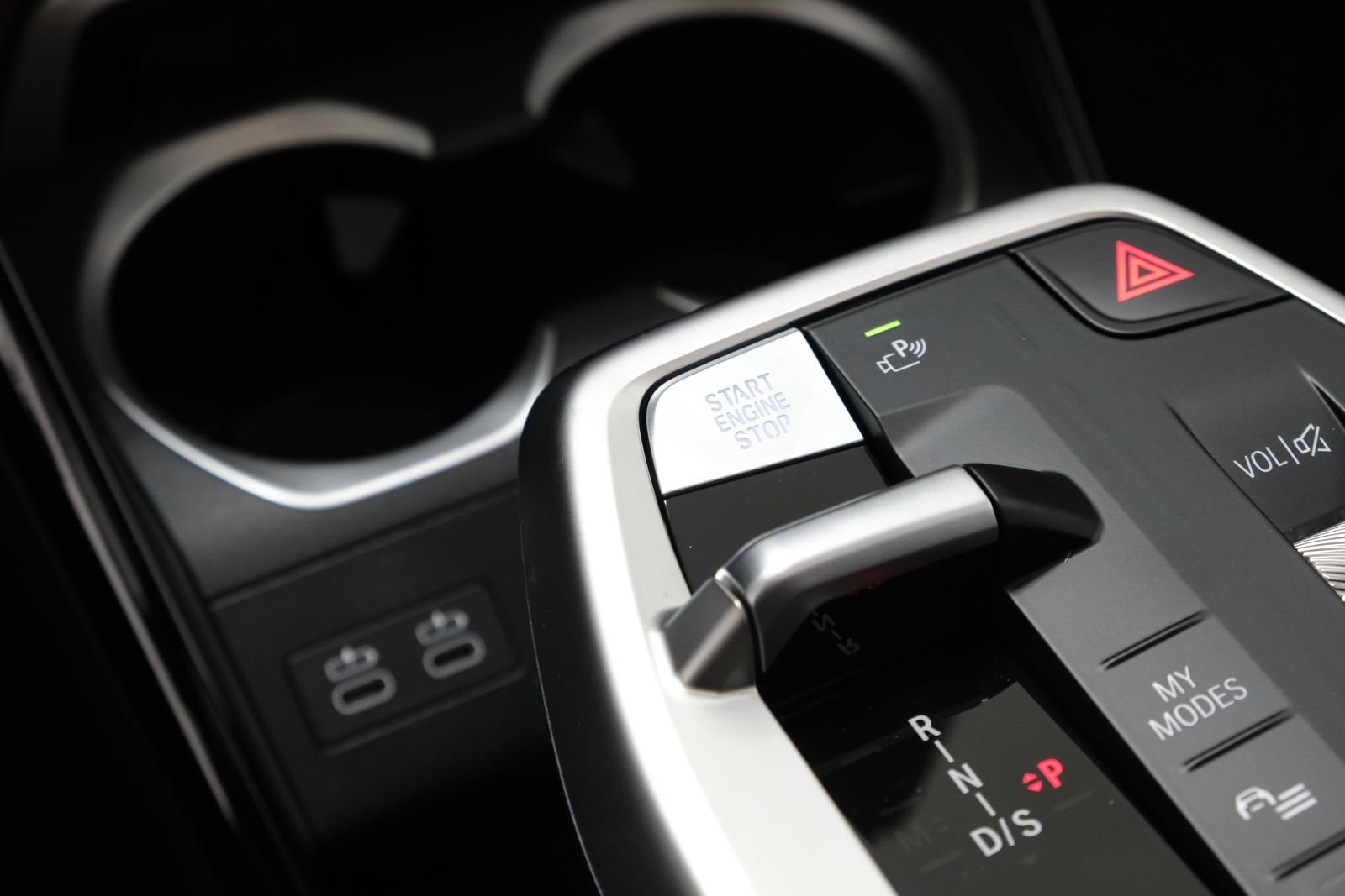 New 2027 C3n BMW xDrive28i image 22