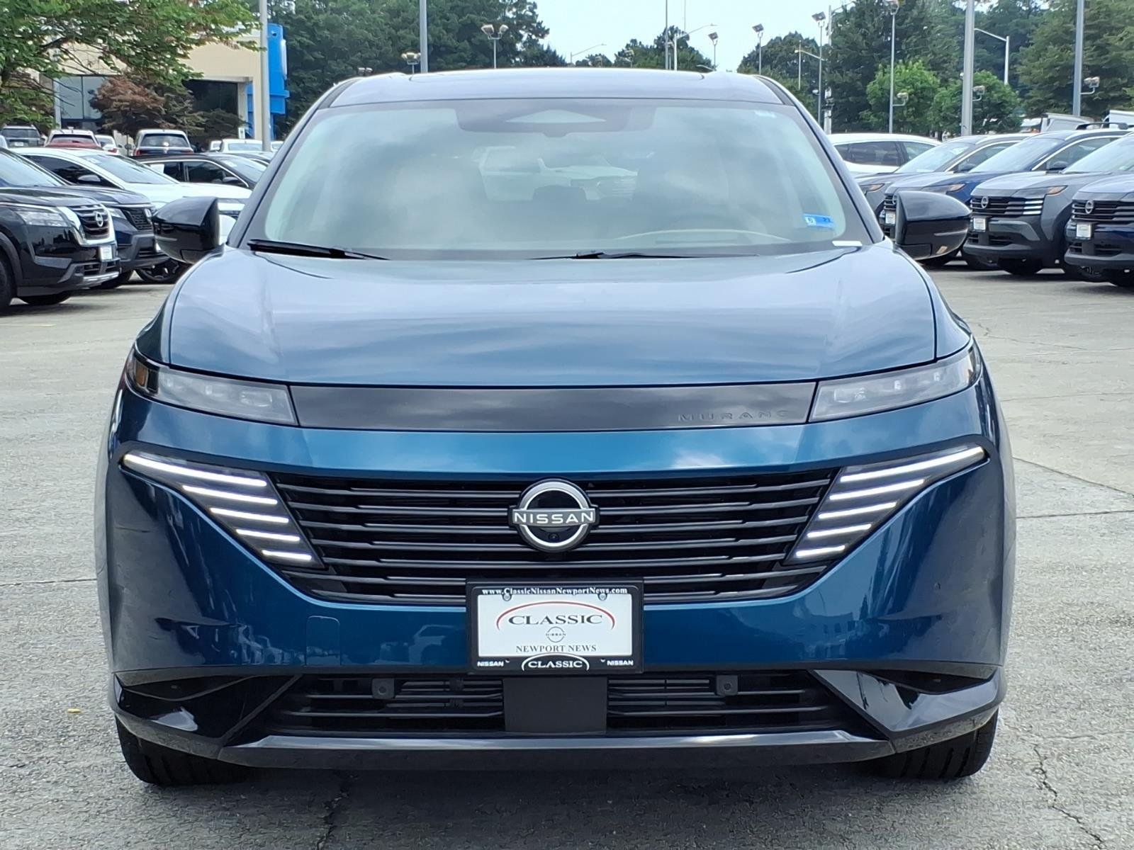 New 2026 Aurora Blue Pearl Metallic / Super Black Two-tone Nissan Platinum image 2