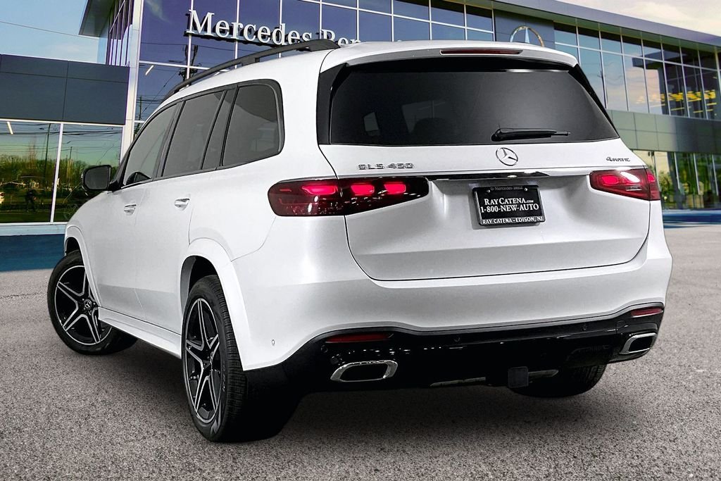 New 2026 MANUFAKTUR Moonlight White Magno Mercedes-Benz GLS 450 image 3