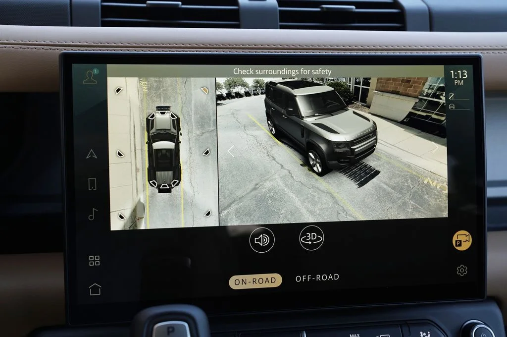 New 2026 Santorini Black Land Rover X image 29