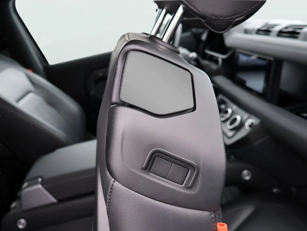 2022 Land Rover Defender X-Dynamic S - Photo 11