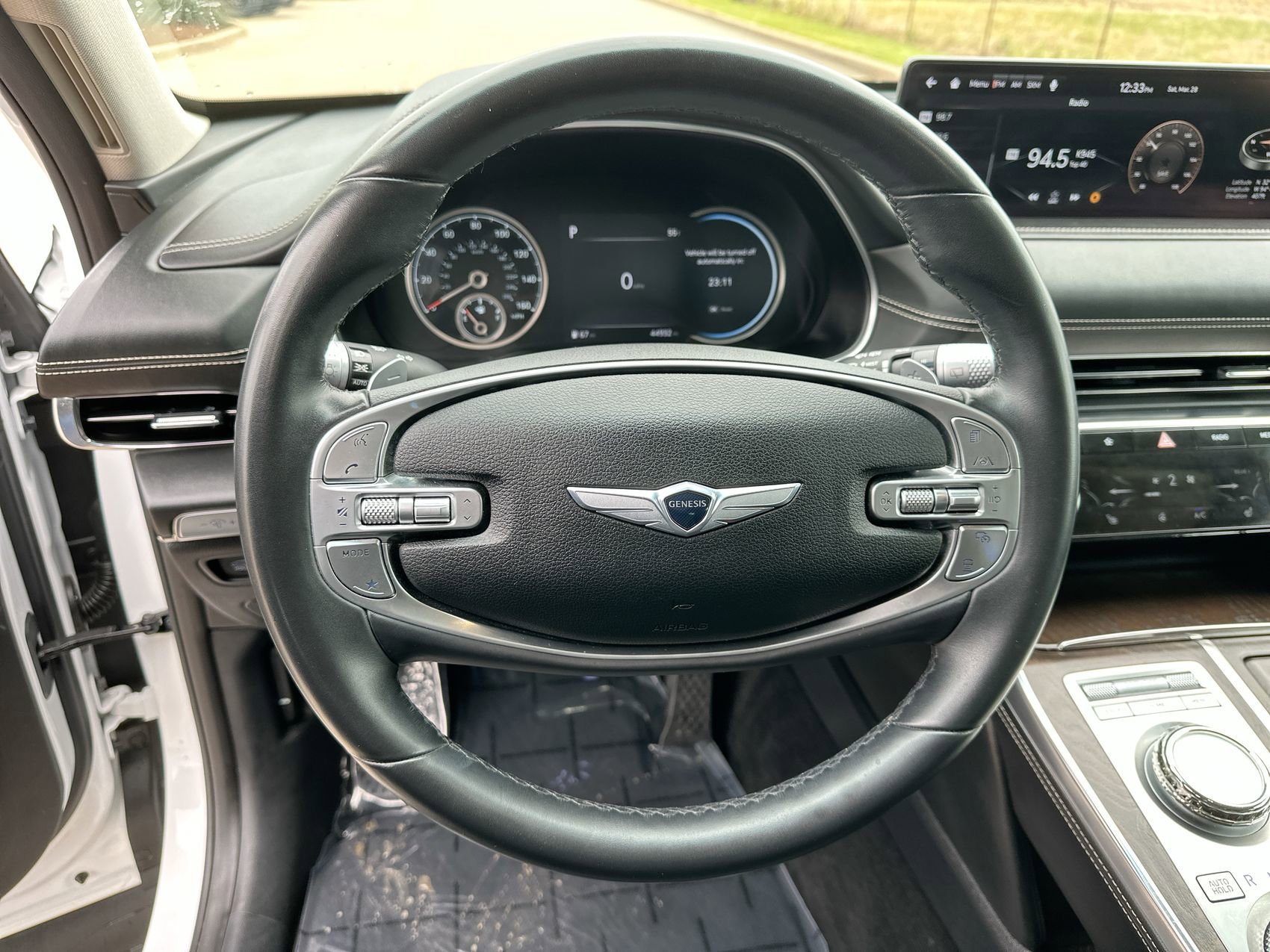 Used 2024 Uyuni White Genesis 2.5T image 14