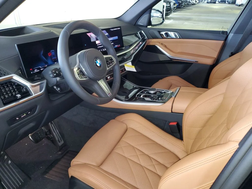 Used 2026 Black BMW sDrive40i image 15