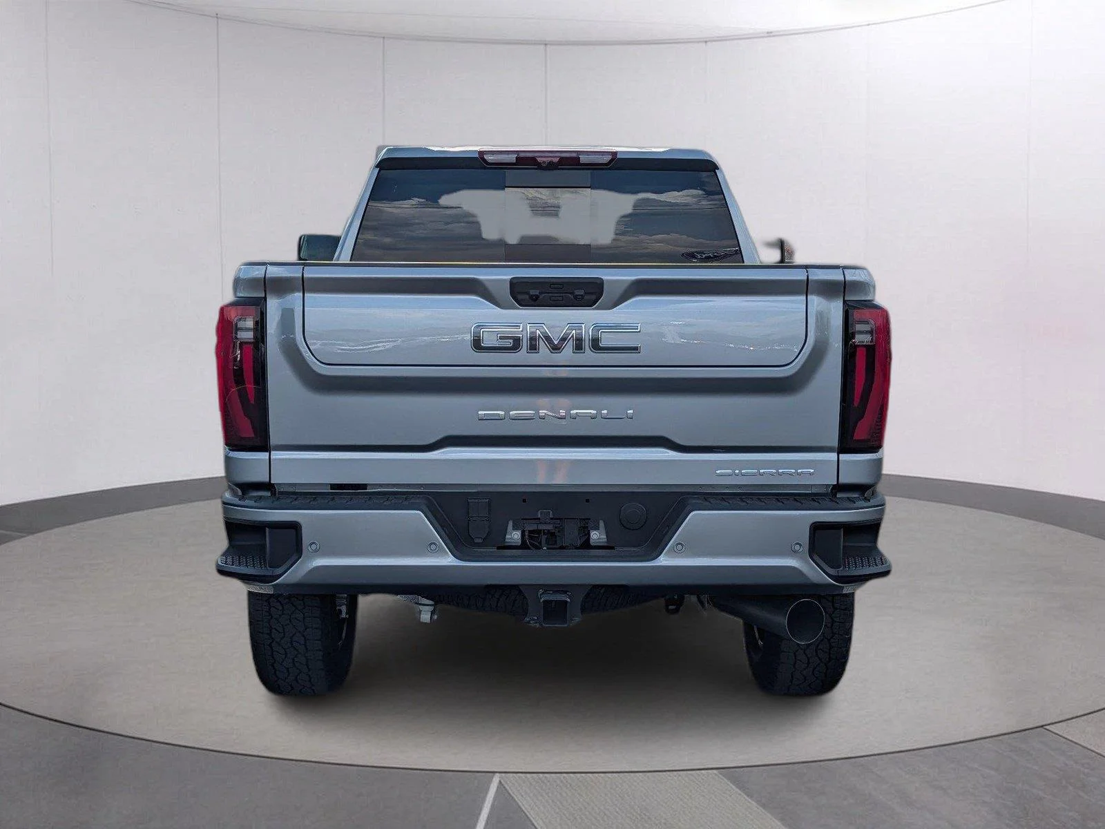 New 2026 Sterling Metallic GMC Denali Ultimate image 4