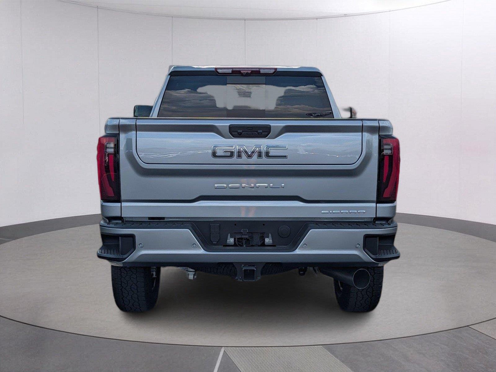 New 2026 Sterling Metallic GMC Denali Ultimate image 4